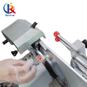 Trancheuse à viande semi-automatique pour bacon, <span class=keywords><strong>jambon</strong></span>, filet de bœuf et <span class=keywords><strong>machine</strong></span> à dé<span class=keywords><strong>couper</strong></span> les cubes et rouleaux congelés, trancheuse à poisson et saucisses congelés - Product Image 4