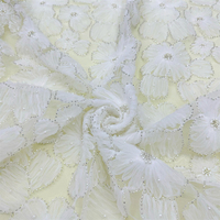 Robe Femme Textile Tissu Maille Polyester Broderie 3D Tissu Bridal Floral Perlé Sequin Dentelle Brodée Tulle Tissu
