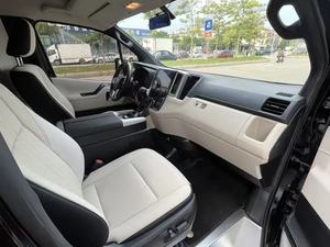 Toyota <span class=keywords><strong>Hiace</strong></span> 2023, 3.5L, Automática, Tracción Trasera, 7 Plazas, Versión Original Personalizada - Product Image 3