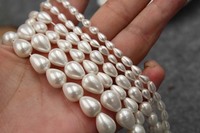En gros blanc larme en forme de coquille naturelle perle pour collier et bracelet bijoux faits main BRICOLAGE