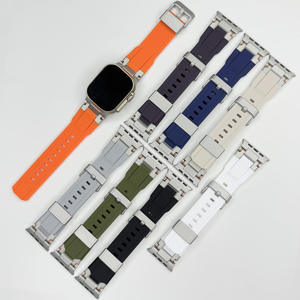 Bracelet de montre en silicone le plus vendu pour Apple Watch S10 11 46mm Ultra 49mm SE 44mm, bracelet de montre sport avec boucle en acier inoxydable - Product Image 1