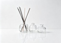 Bouteille diffuseur à roseaux en verre transparent de qualité supérieure, ronde, 100 ml et 200 ml, flacon vide en gros pour parfum avec bouchon métallique doré ou argenté
