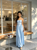 Robe longue décontractée sans manches pour femme, style empire, à rayures romaines et décoration florale sur la poitrine, dernière mode été 2026, vente en gros