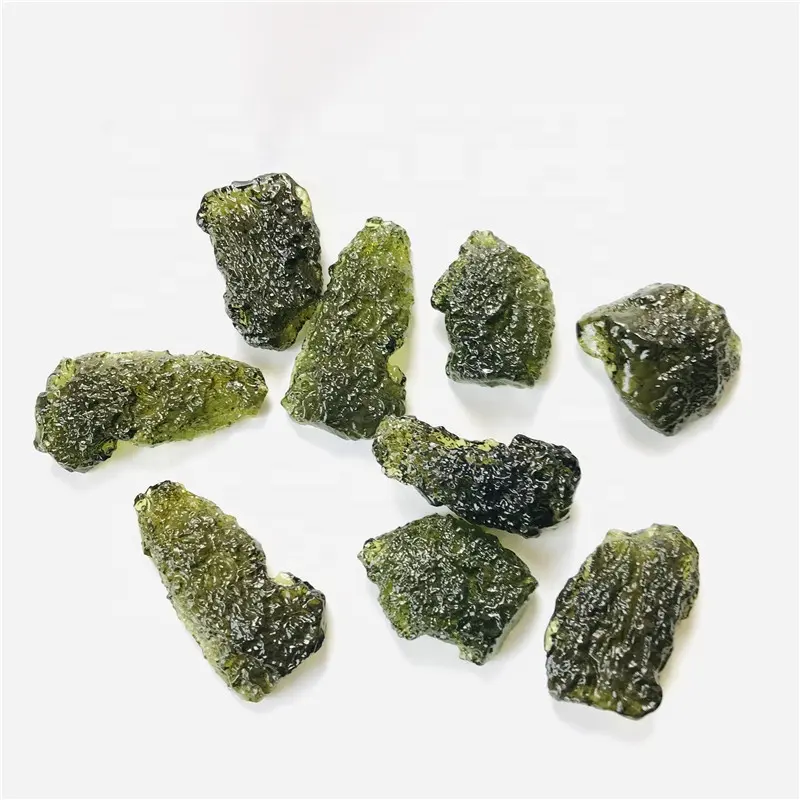 New products wholesale Czech meteorite healing reiki chakra stone moldavite for decoration