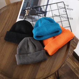 Cappello a maglia unisex, firmata Skully, cappellini da pescatore con bordo ricamato logo, personalizzato, inverno