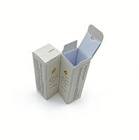 Boîte d'emballage personnalisée portable pour produits de soin, petite, en papier, avec double impression, fabrication en papier d'art, finition brillante UV, matériau en feuille métallisée
