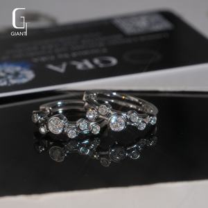 Pendientes de Aro de Moissanita de Fábrica, Plata 925, VVS, Alta Calidad, Pendientes de Moissanita para Mujer y Hombre, Pasan el Test de Diamantes - Product Image 1