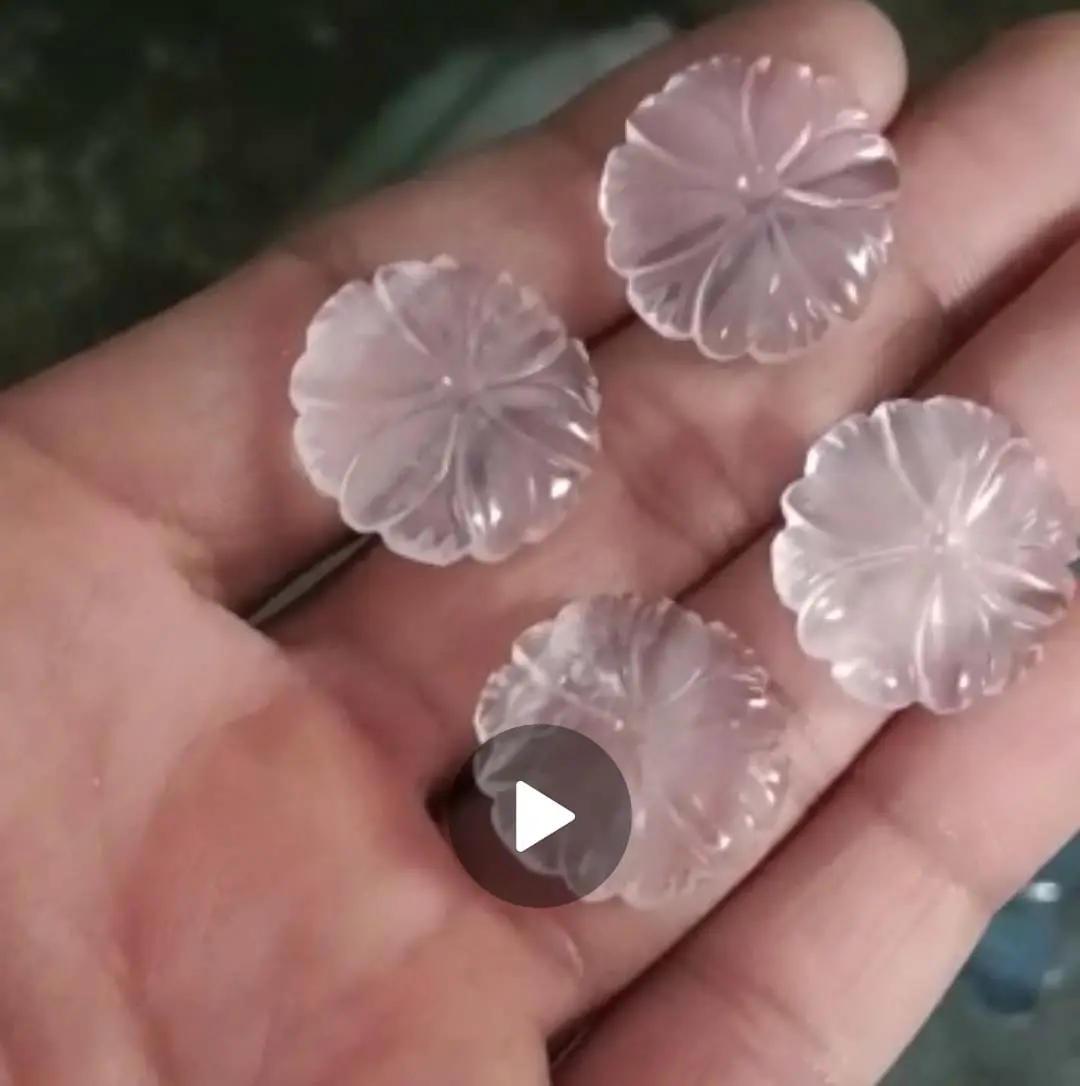 High Polished 30mm 37Carats Rose Quartz Flower Carving Gems for Only Love Jewelry Rough Stone Jewelry