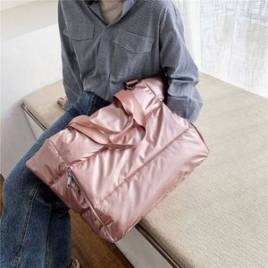 Sac de voyage pour femme tendance, sac de sport imperméable, sac de sport rembourré, sac de voyage pour le yoga, les sports et les vacances - Product Image 3