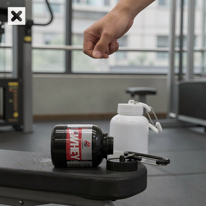 Sans BPA Logo personnalisé Étiquette autocollante Conteneur de protéines portable Supplément Entonnoir de poudre de protéines avec porte-clés - Product Image 3