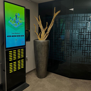 Màn Hình Cảm Ứng Quảng Cáo 24-72 Điện Thoại Di Động Điện Banke Trạm 6000MAh/8000MAh Ngoài Trời Chia sẻ Nhanh Chóng Sạc Máy Bán Hàng Tự Động - Product Image 6