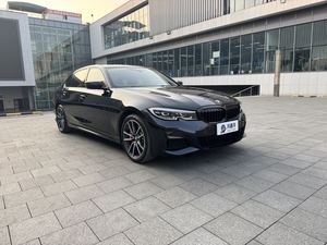 2021 320Li M Sport - 2.0T 8AT, Techo Panorámico, Cuero, Cámara 360, Control de Crucero Adaptativo - Product Image 3
