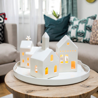 Ornement de Noël en céramique blanc pas cher pour la maison, mini maisons en céramique de table, fournitures de décoration de Noël avec bougie