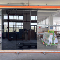 HDSAFE Système de portes coulissantes intérieures Conception à 4 panneaux Fermeture en douceur Rail en aluminium Cloison coulissante Quincaillerie pour portes en verre noir