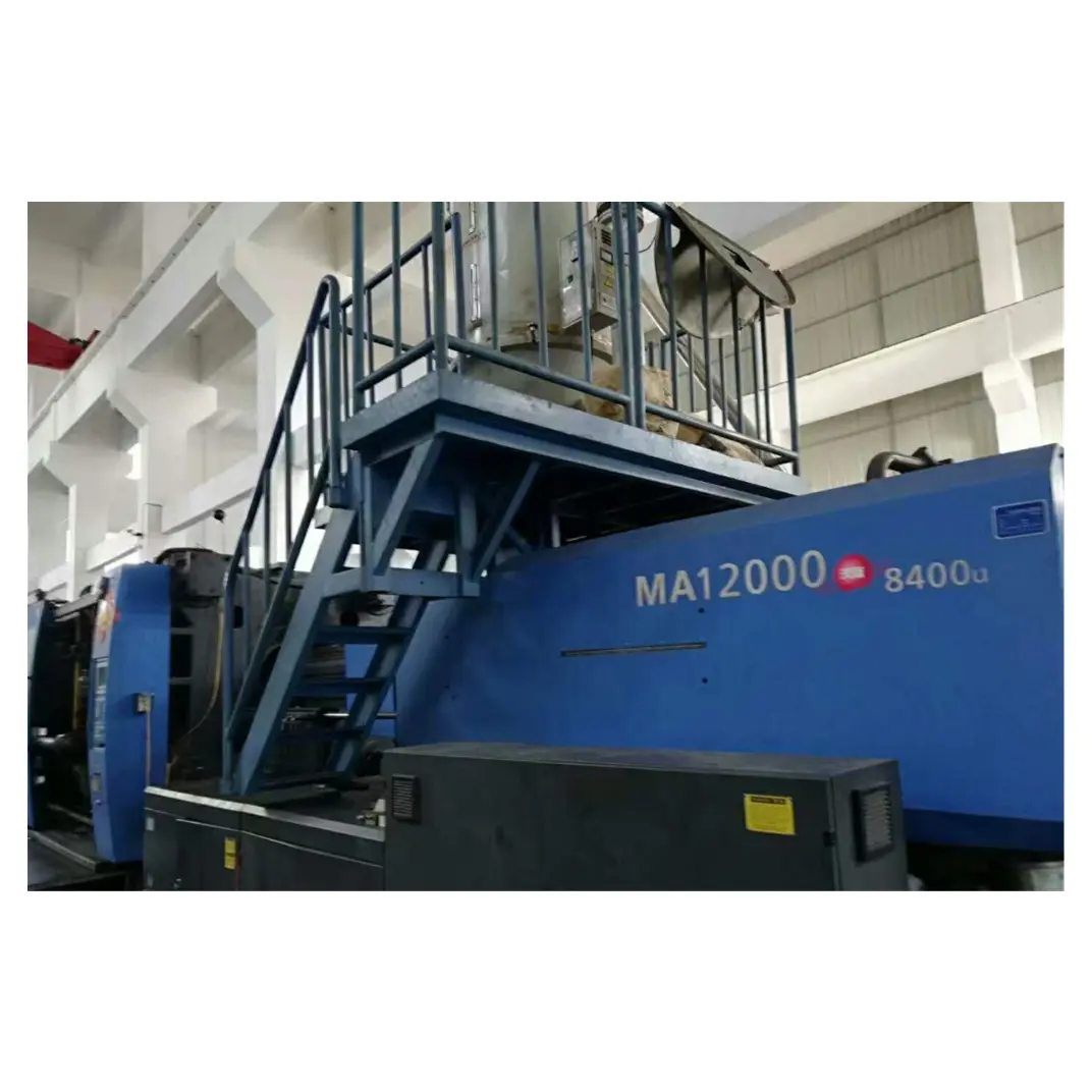 Macchina per lo stampaggio ad iniezione di servomotore della macchina per lo stampaggio ad iniezione di plastica originale haitiana da 1200 tonnellate