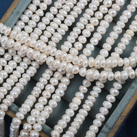 Perles d'eau douce naturelles plates filetées de 5,5 à 6 mm, sans noyau, perles pour bracelet DIY, environ 35 cm de long, environ 70 pièces