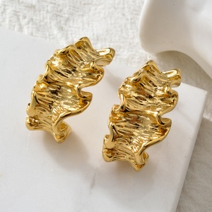 Bijoux en gros imperméables, plaqués or 18 carats PVD, acier inoxydable, boucles d'oreilles géométriques tendance pour unisexe - Product Image 4