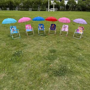 Sedia da Spiaggia Pieghevole per Bambini Damei con Telaio in Metallo e Ombrellone Design Cartone Animato per Neonati e Bambini Uso Esterno - Product Image 5