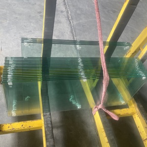 Verre trempé de sécurité transparent de haute qualité 8 mm, verre trempé fiable pour la décoration résidentielle et l'installation de vitrines - Product Image 4