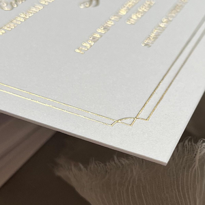 Carte d'invitations de mariage de luxe personnalisée avec veste en papier vélin Castle <span class=keywords><strong>Leslie</strong></span> en feuille d'or - Product Image 5