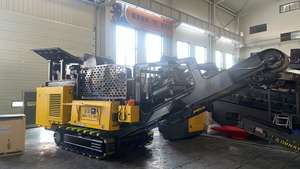 Le concasseur à mâchoires OP80 est doté d'un entraînement flexible, de plaques de mâchoires longue durée et de tamis internes pour trois types de produits finis. - Product Image 5