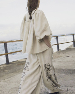 Enyami Set Coordinato <span class=keywords><strong>Donna</strong></span> 2 Pezzi Stile Bohemien per Vacanze, Casual Musulmano, con Blusa in <span class=keywords><strong>Lino</strong></span> a Stampa Floreale e Maniche a Lanterna e <span class=keywords><strong>Pantaloni</strong></span> Palazzo - Product Image 5