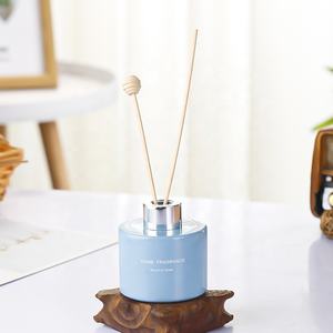 Botella difusora de perfumr de vidrio vacía, tarro de vela, botella de vidrio, botella difusora de 100ml y caja - Product Image 3