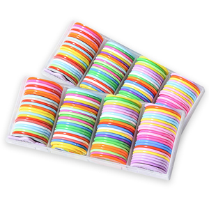 Salvadanaio a Forma di Cavallo in Plastica Resistente Stampata a Iniezione, Gettone Promozionale Personalizzato in Plastica - Product Image 1