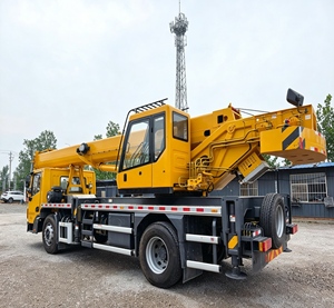 Grue mobile sur camion Weichai Zoomlion XCT12L5-5 de 12 tonnes, flèche compacte et efficace à 5 sections, nouvelle flèche de 38 m de portée pour la construction - Product Image 3