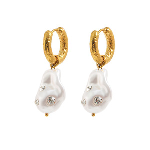 <strong>Wholesale</strong> 18K Gold Plated Stainless Steel Imitation Pearl Geometric Earrings Everyday Minimalist Waterproof Jewelry for Women - Product Image 6