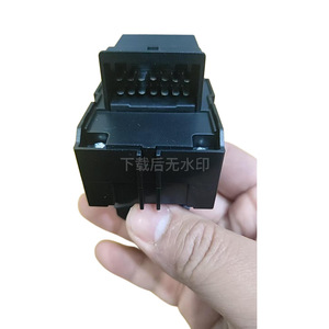 Module de commande électrique pour l'ouverture des vitres de voiture Changan Cs75, référence 3746050-M03 - Product Image 3