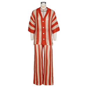 Z0318 批发女装套装 <span class=keywords><strong>2026</strong></span> 春秋季女式条纹服装 钩针毛衣上衣搭配两件裤套装 - Product Image 5