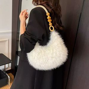 Borsa Hobo in Ecopelliccia per Donna <span class=keywords><strong>con</strong></span> Tracolla di Perline in Legno, Trendy e Casual per Uso Quotidiano - Product Image 4