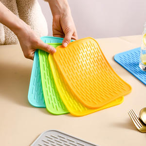 Hersteller Benutzer definierte rutsch feste Anti-Verbrühung Lebensmittel qualität Glas <span class=keywords><strong>Baby</strong></span> Fütterung Milch flaschen hülle Weiche Silikon <span class=keywords><strong>Baby</strong></span> flaschen abdeckung - Product Image 6