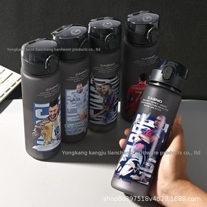 Botella de Agua Deportiva de Plástico Esmerilado de Grado Alimenticio de 560 ml con Tapa Rebotable, Venta al por Mayor de Fábrica, Logotipo Personalizado - Product Image 2