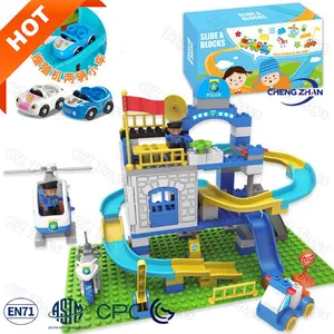 Toptan eğlenceli parça araba Montessori Diy Model tren yarış pisti Tank araba çocuklar için 216 adet yapı taşları oyuncak seti