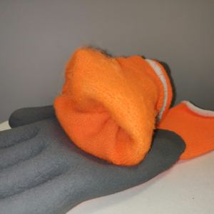 Los mejores guantes de trabajo de invierno impermeables con acrílico cálido para trabajar en climas fríos al aire libre - Product Image 3