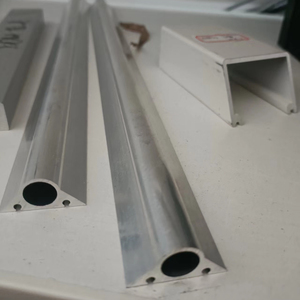 <span class=keywords><strong>Profilé</strong></span> de moulures d'angle <span class=keywords><strong>pour</strong></span> garniture de bord de <span class=keywords><strong>caravane</strong></span> en Extrusion d'<span class=keywords><strong>aluminium</strong></span> - Product Image 2