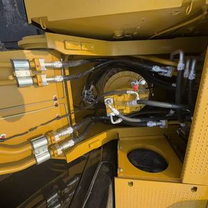 Excavatrice sur chenilles hydraulique Caterpillar CAT 340 de 40 tonnes, pelleuse lourde pour l'exploitation minière et les travaux de terrassement - Product Image 4