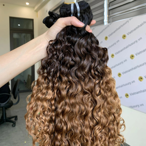 Vente en gros d'extensions de cheveux humains Remy vietnamiens 100% trame de machine bouclée en différentes couleurs du vendeur vietnamien - Product Image 1
