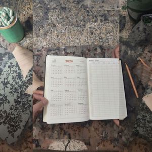 Wholesale Luxury Custom Corporate Gift <b>Set</b> Pu Leather <b>Notebook</b> Pen Cup Personalized Silk Screen Printed Business Gifts - Product Image 5