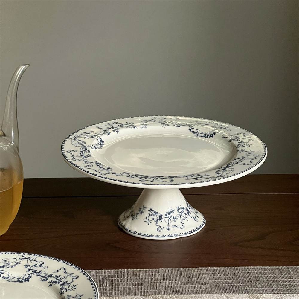 จานวางเค้กขนาด20.5*9ซม.