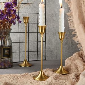Lot de 3 chandeliers décoratifs modernes en laiton doré, style vintage, pour centres de table de mariage - Product Image 5