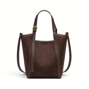 Stock Classic Vintage Style Premium Canvas Messenger Bags Letter Large Capacity Crossbody for Women Autumn/Winter E-commerce - Product Image 5