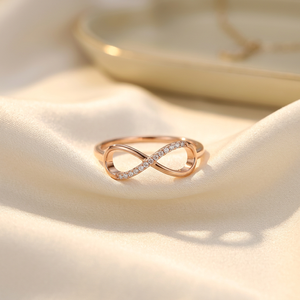 Anillo de Diamantes Naturales Reales de Oro Rosa Sólido de 18K, Diseño Curvo Elegante de Alta Calidad, Venta al por Mayor de Joyería de Fabricante para Exportación - Product Image 4