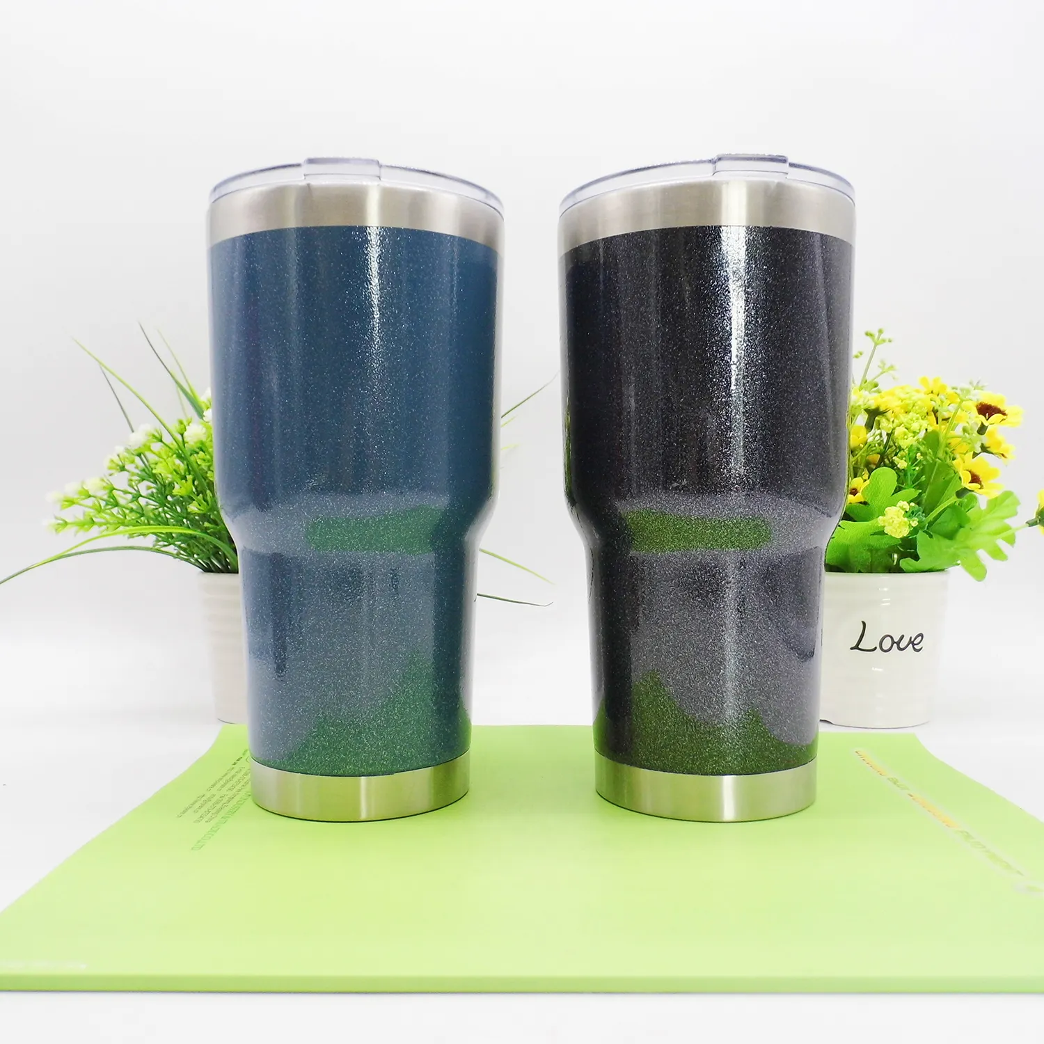 Ý tưởng sản phẩm mới 2023 tùy chỉnh 30oz /40oz du lịch mug tumbler với ống hút chân không flask set thép không gỉ cốc