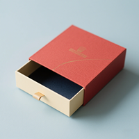 Luxus individuell bedrucktes Logo Spezial papier Starre Pappe Rot Ausziehbare Hülle Schiebe schublade Geschenk box Verpackung