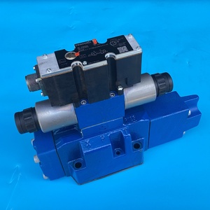 Original R900925738 4WRZE16W8-150-7X/6EG24N9ETK31/F1D3V Direccional Proporcional NG16 150L/min en Stock - Product Image 6