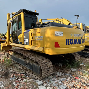 Excavadora Usada Komatsu PC240LC de Japón, Duradera y Eficiente, con Pocas Horas de Trabajo, Capacidad de 24000 kg, Motor, Caja de Cambios/PLC, Bomba, Rodamientos - Product Image 5