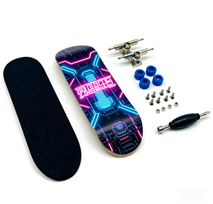 Vente en gros de fingerboards en bois personnalisés, ensemble complet de <span class=keywords><strong>mini</strong></span>-skateboards pour doigts, <span class=keywords><strong>jouet</strong></span> pour cadeaux promotionnels - Product Image 1